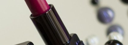 Помада Illamasqua Lipstick Magnetism 22152 и Atomic 31172