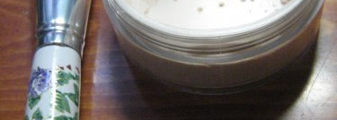 Пудра Lumene. Рассыпчатая пудра со светоотражающими частицами или любовь с первого применения