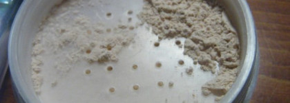 Пудра Lumene. Рассыпчатая пудра со светоотражающими частицами или любовь с первого применения