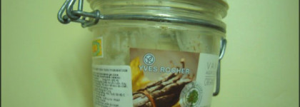 Поскрабимся! Organic Vanilla Body exfoliant от Yves Rocher и Raspbery body scrub от TheBodyShop