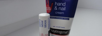 Помада-бальзам и крем для рук и ногтей смягчающий от  Neutrogena, Норвежская формула