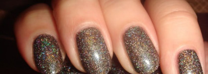 Ощущение праздника на ногтях