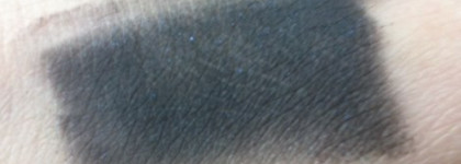 Дебют Essence Powder eyeliner & eyeshadow 01 black