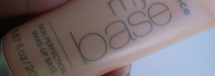 База под макияж Essence My Base Skin perfection make-up