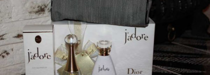 Праздничное настроение с J'adore от Dior