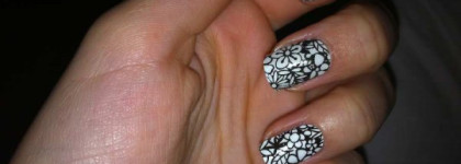 Лаковые полоски Sally Hansen Salon Effects