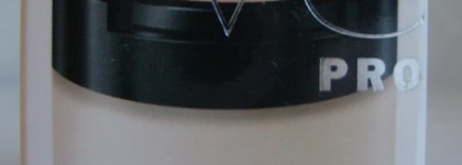 Приятный скрабик для губ и блески от Victorias Secret