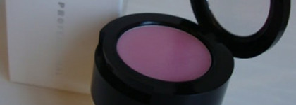 Приятный скрабик для губ и блески от Victorias Secret