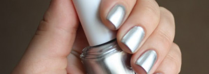Essie No Place Like Chrome