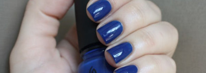 China Glaze Man Hunt