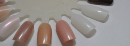 Совершенная изящная нагота с CND