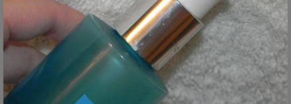 Глоток воды или увлажняющие средства для лица Givenchy