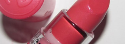 Помады и блески Essence