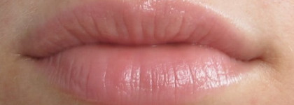 Моя (более, чем скромная) косметичка студентки, часть 2: помады и блески