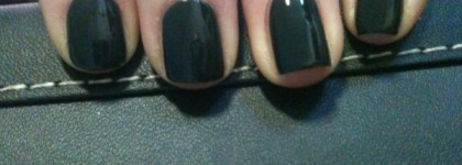 Рассказ о черном лаке,который на самом деле зеленый