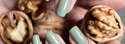 OPI — Thanks A Windmillion + Dance Legend — Crack 678