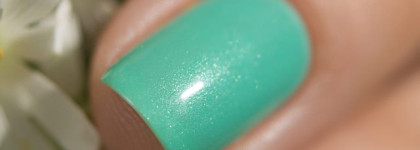 Guerlain le vernis #700 - Blue Ocean