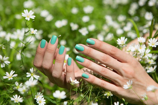 Guerlain le vernis #700 - Blue Ocean