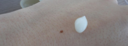 Нежный пилинг Skinfood Pineapple Deep Peeling