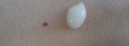 Нежный пилинг Skinfood Pineapple Deep Peeling