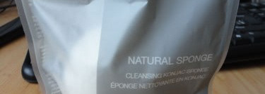 Нежнейшее, но эффективное очищение кожи - Kiko Cleansing Konjac sponge