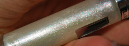 Мой нежный снежный - Lancome Gloss In Love Sparkling Lipglaze Cocooning Feel  Just Strauss №200