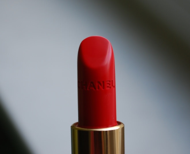 Chanel Rouge Coco Ultra Hydrating Lip Colour Lipstick №440 Arthur. В поиске своего красного