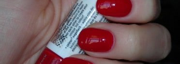 Essence nail Colour 3  – Kiss on top of the Rock