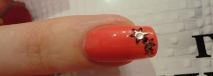 Наклейки для ногтей Avon