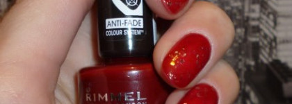 Праздник к нам приходит. Рождественский маникюр