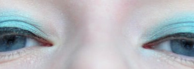 Несколько отзывов - подводка-фломастер, рассыпчатые тени и кремовый лак