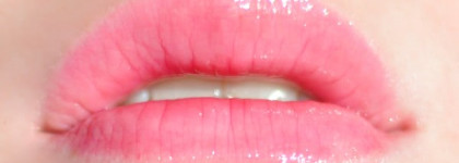 Get pink! New Dior Addict Gloss Mirror Shine Volume And Cares №063