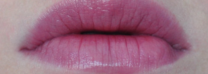 Givenchy Rouge Interdit Vinyl #16 Noir Révélateur