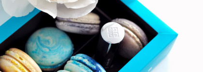 Двухцветная Givenchy Le Rouge Sculpt в оттенке 01 Sculpt'in Rouge