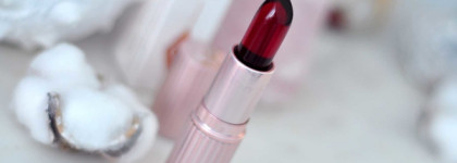 Неоднозначный тинт для губ Charlotte Tilbury Glowgasm Lips Jewelgasm