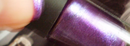 Красивый, но капризный лак для ногтей Gosh 541 Gasoline