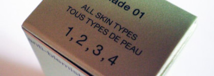 Маскирующий карандаш для проблемной кожи Clinique Anti-blemish Solutions Clearing Consealer (shade 01)