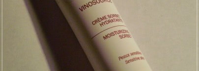 Уход за кожей лица: Caudalie, Clarins, Lа Roche-Posay