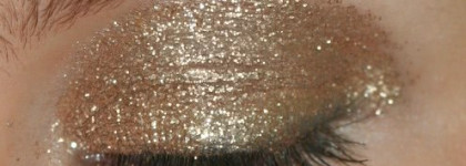 MAC в моей косметичке. Часть №6.  Подводка, глиттер и пигмент