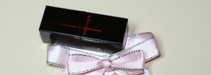 Странный нюд Rochas Satin Finish Lipstick №Gold Pink