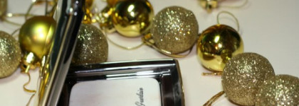 Разочарование в пудре Guerlain Parure Compact Foundation With Crystal Pearls SPF 20 PA №23