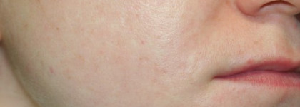 Бб-крем Skinfood Aloe Sunscreen BB Cream Spf20 №1