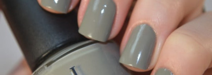 O.p.i - Suzi Takes the Wheel