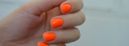 China Glaze Nail Lacquer With Hardeners - Orange Knockout
