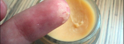 Лучший в своём роде - Nuxe Reve de Miel Lip Balm