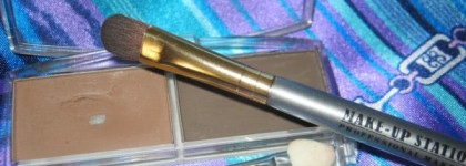 Мои любимые компактные тени для бровей и век с аппликатором от Ffleur, 01