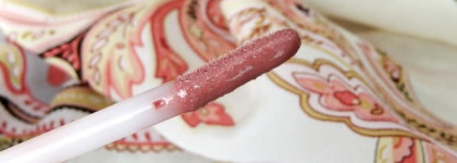 Соблазнительный итальянец Kiko Extra Volume Lipgloss 09