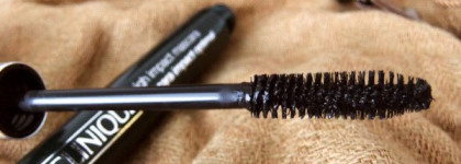 MAC Studio Fix Lash vs. Clinique High Impact Mascara