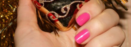 Незамысловатый Новогодний маникюр с Rimmel #250