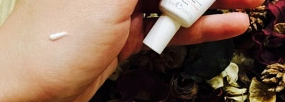 Крем для кожи вокруг глаз Avene Soothing Eye Contour Cream